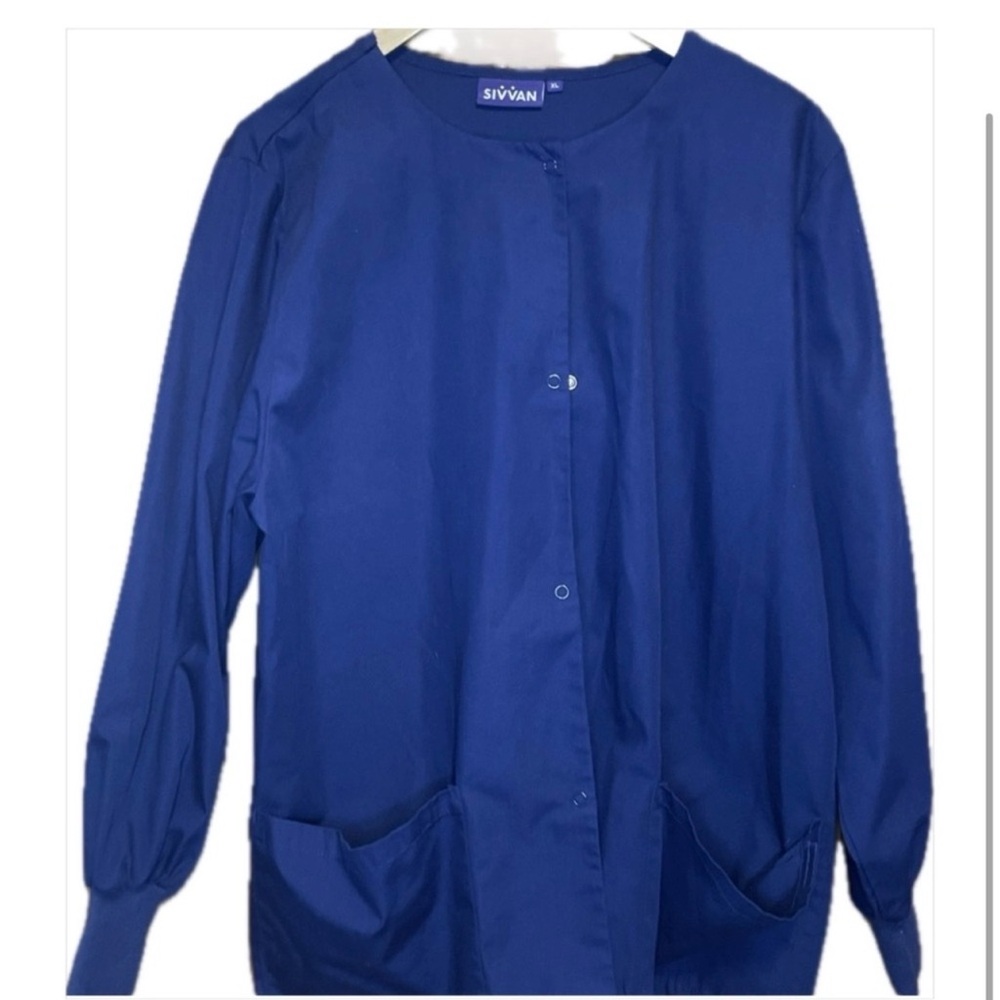 Unisex Blue Button-Up Scrub Jacket - Picture 3 of 3